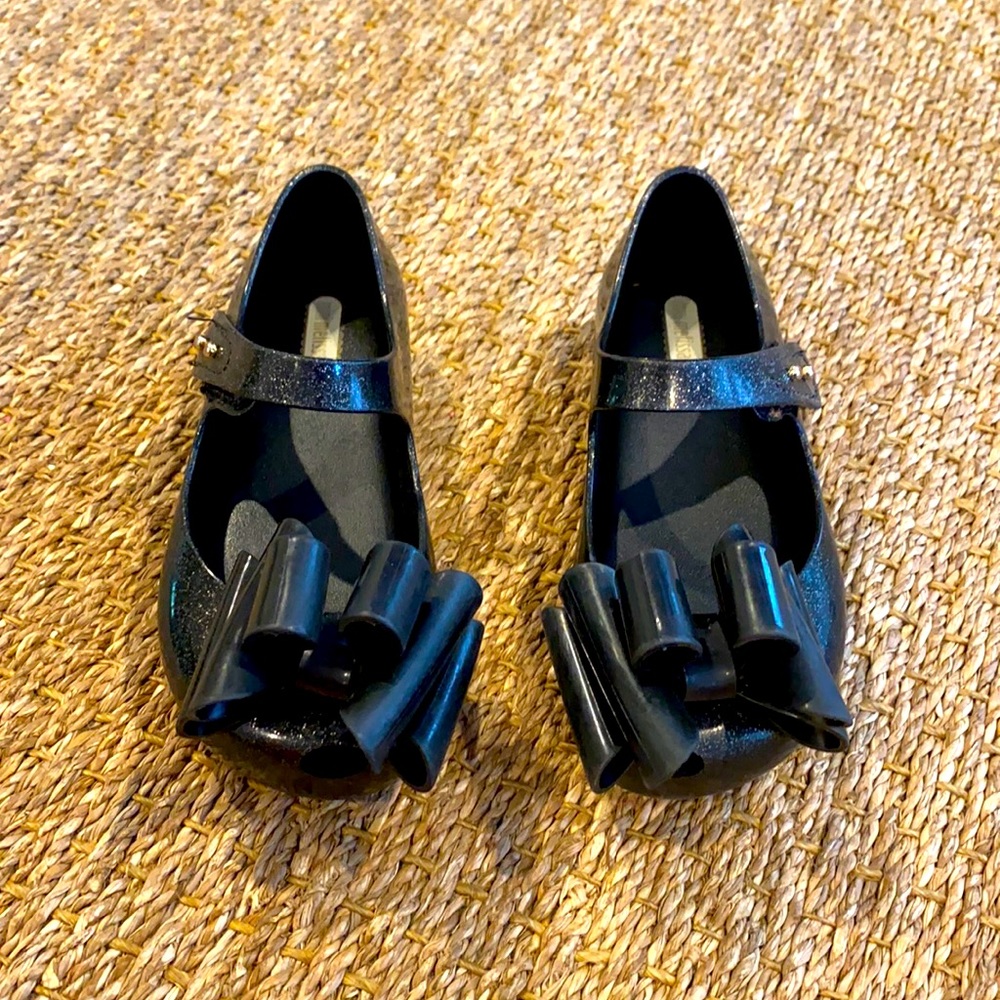 Mini Melissa black shoes with bow